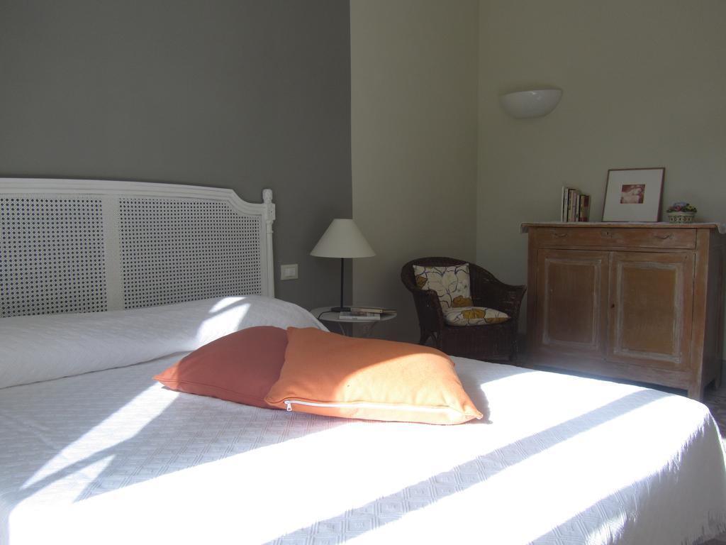 Apartamento La Felice Casa Di Nonno Battistino Apricale Habitación foto